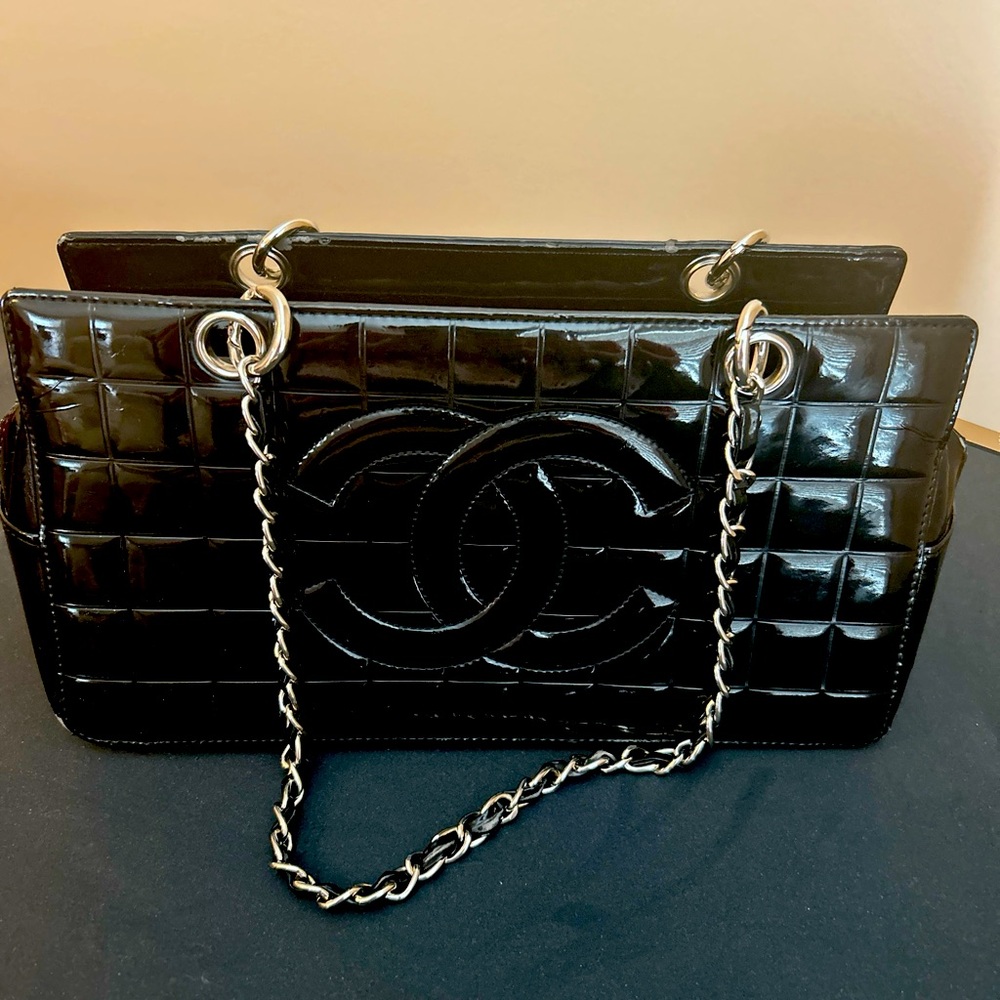 Vintage Chanel bag early 2000 authentic